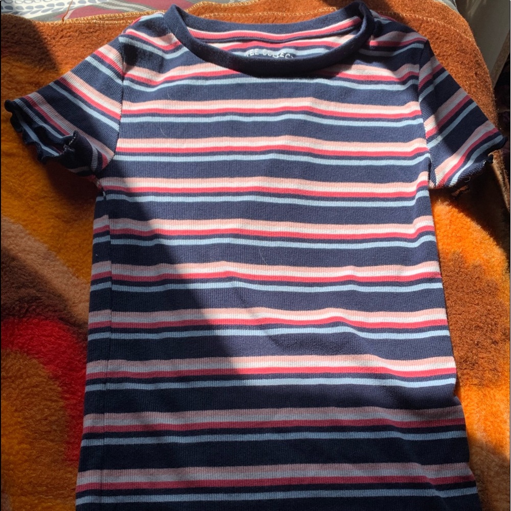 nwot aeropostale shrunken tee